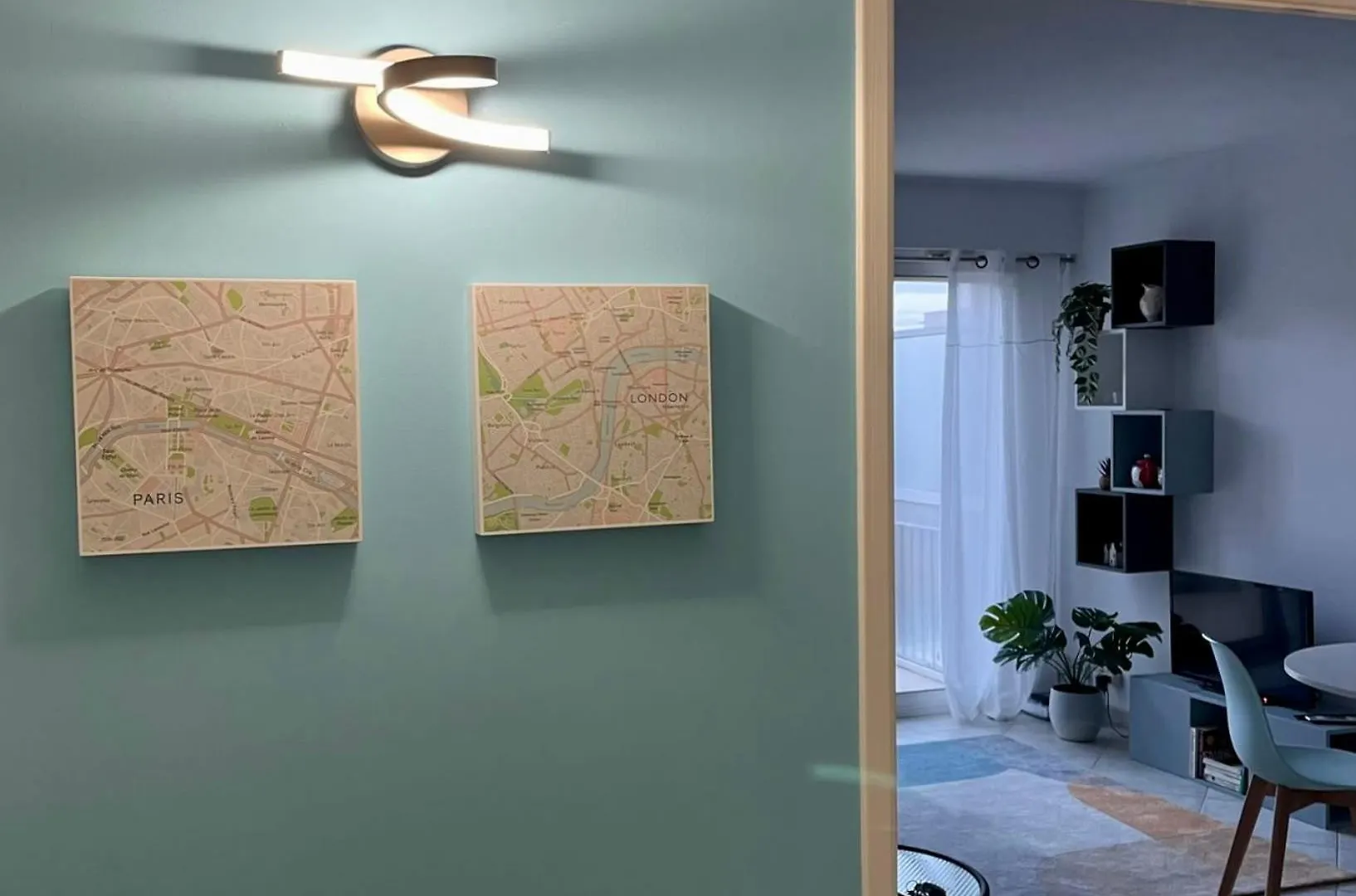 Risso - Charming One Bedroom With A Balcony ニース アパート